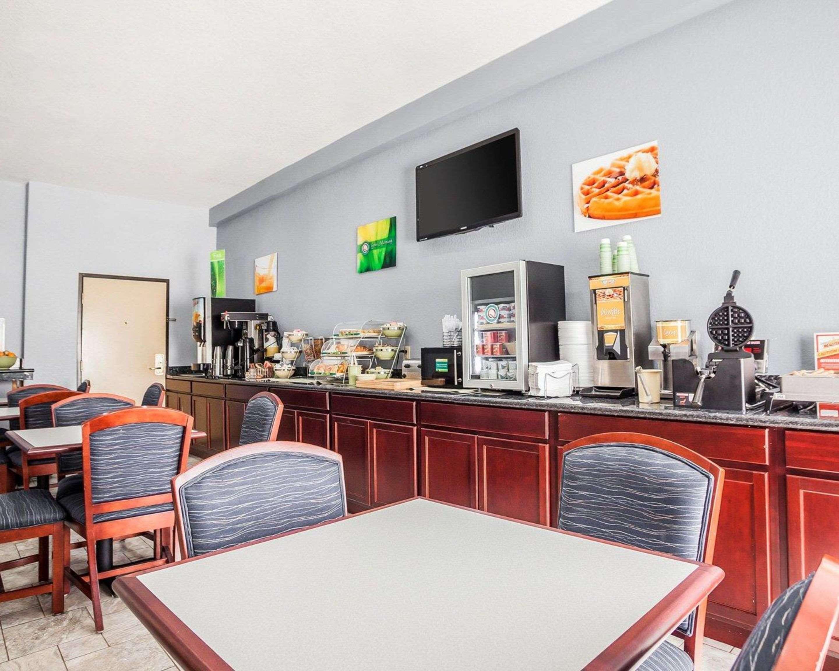 Quality Inn & Suites Altoona - Des Moines Kültér fotó